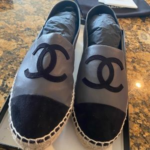 COPY - Chanel ESPADRILLES
Lambskin